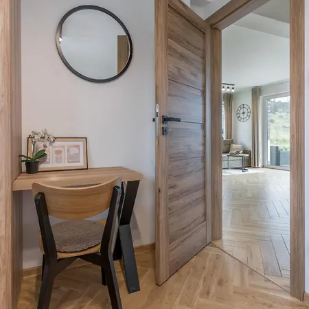 Apartementy Tu I Teraz - Lägenhet